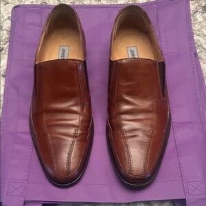 Johnston & Murphy Men's Rich Brown Leather Slip-Ons